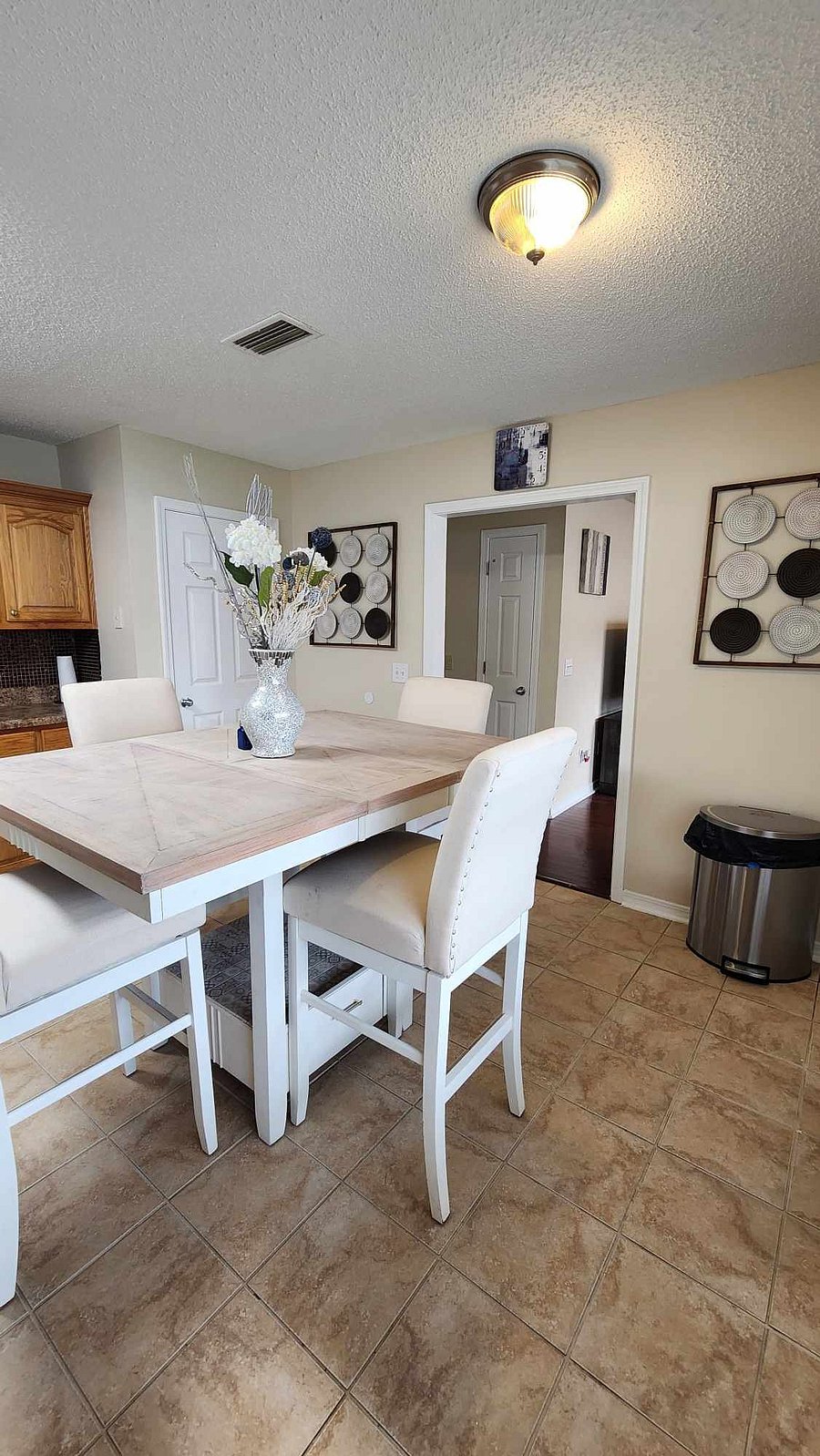 Furnished Finder property 799694_1 photo 8