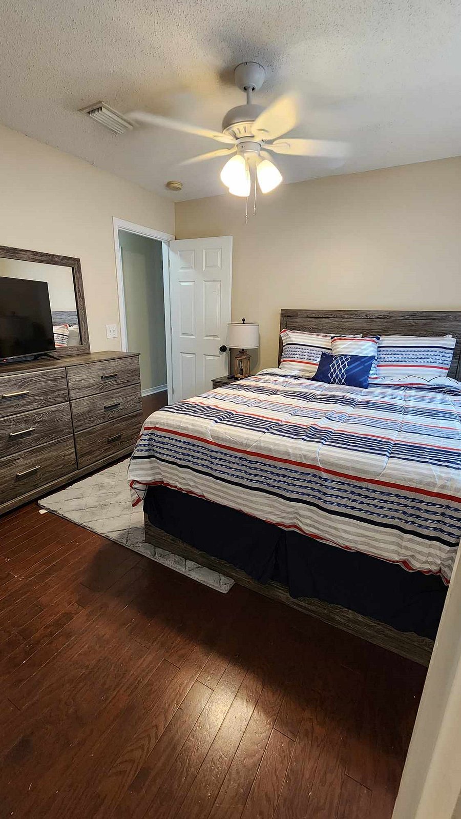 Furnished Finder property 799694_1 photo 16