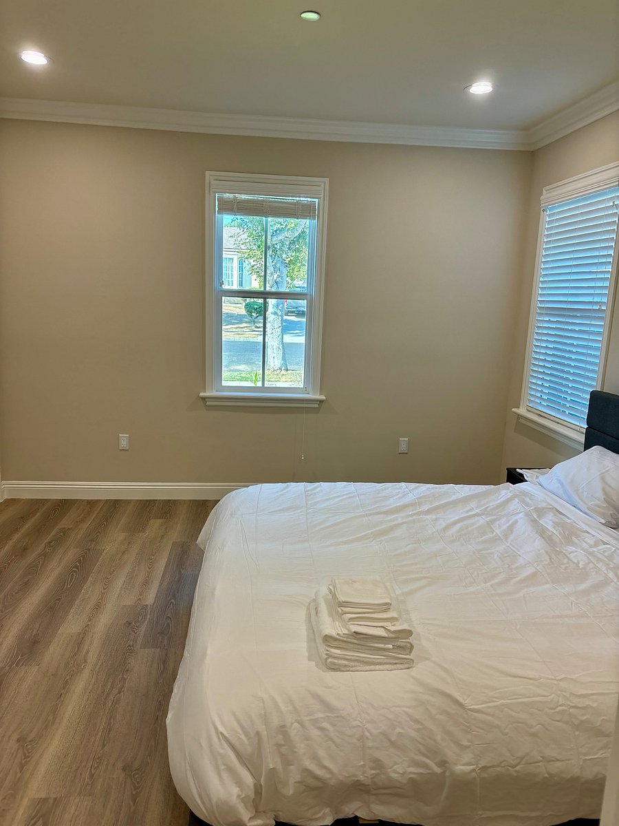 Furnished Finder property 799705_1 photo 6