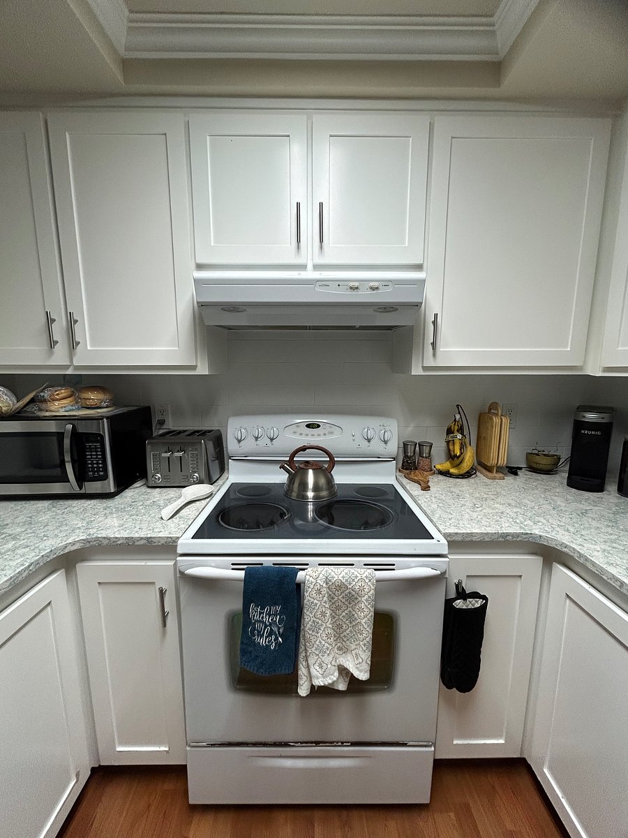Furnished Finder property 800002_1 photo 8