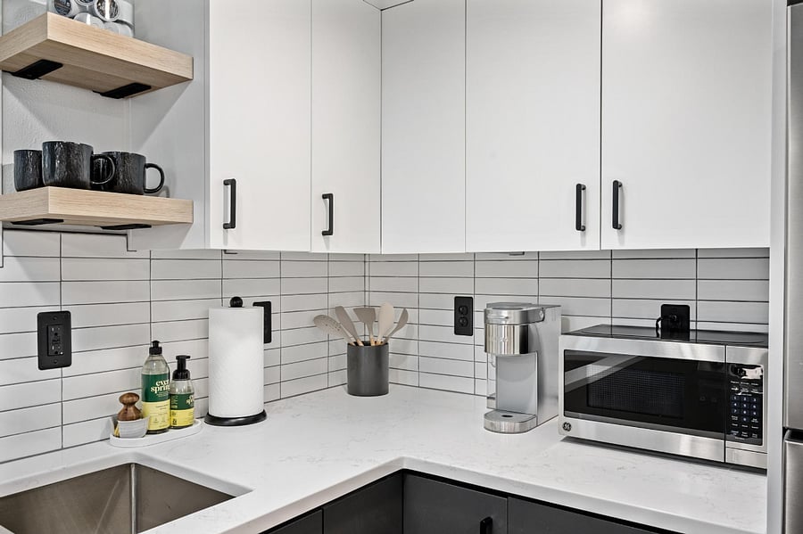Kitchen - Fully Stocked with Microwave, Keurig Coffee Maker, Air Fryer, Toaster 