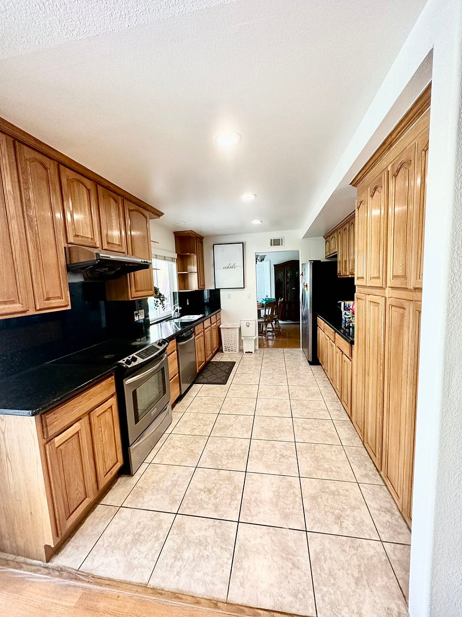 Furnished Finder property 800023_1 photo 17