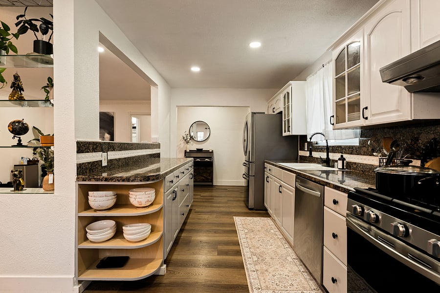 Furnished Finder property 800042_1 photo 13
