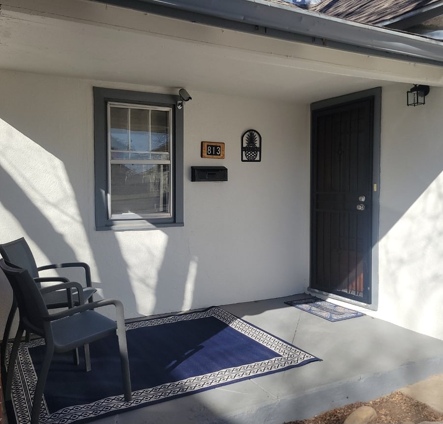 Front coveted porch