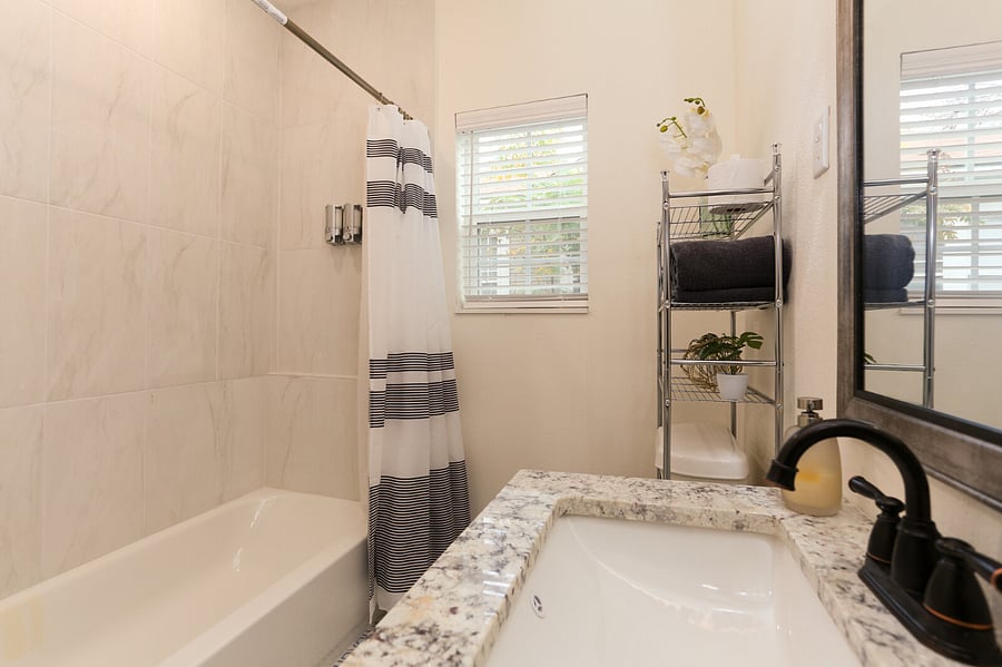 Furnished Finder property 800062_1 photo 16