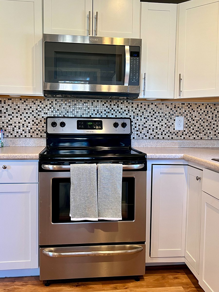 Furnished Finder property 800064_1 photo 9