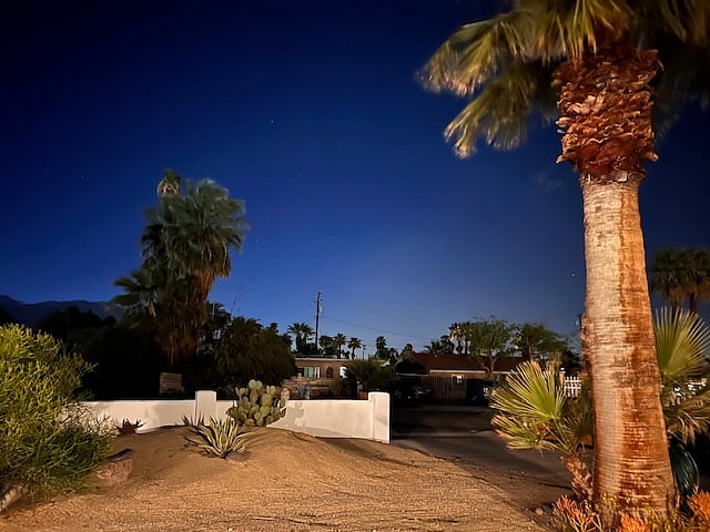 Furnished Finder property 800106_1 photo 25