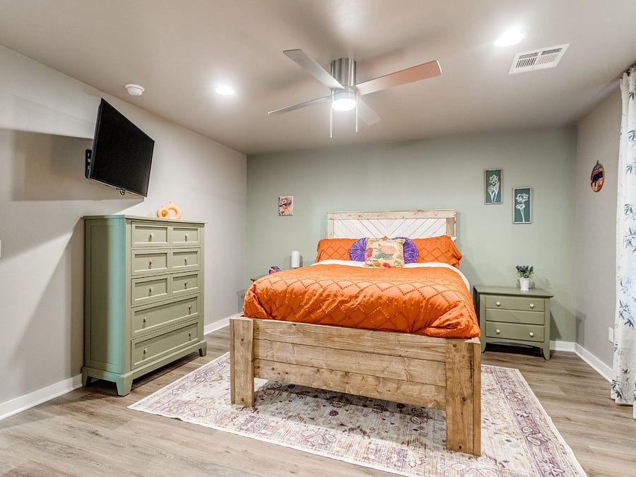 Furnished Finder property 800130_1 photo 13