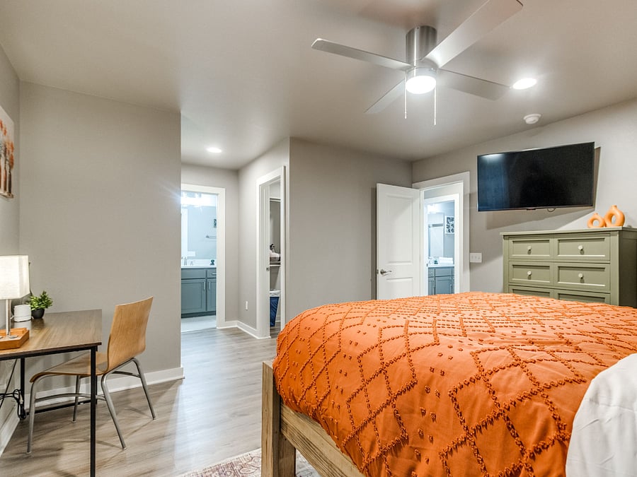 Furnished Finder property 800130_1 photo 14