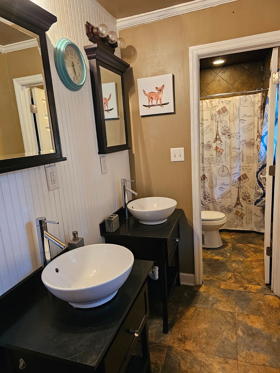 Furnished Finder property 800134_1 photo 9