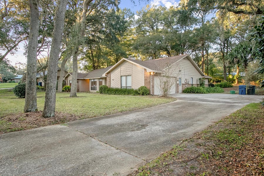 Furnished Finder property 800142_1 photo 2