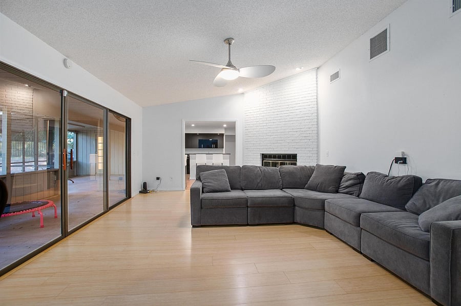 Furnished Finder property 800142_1 photo 14