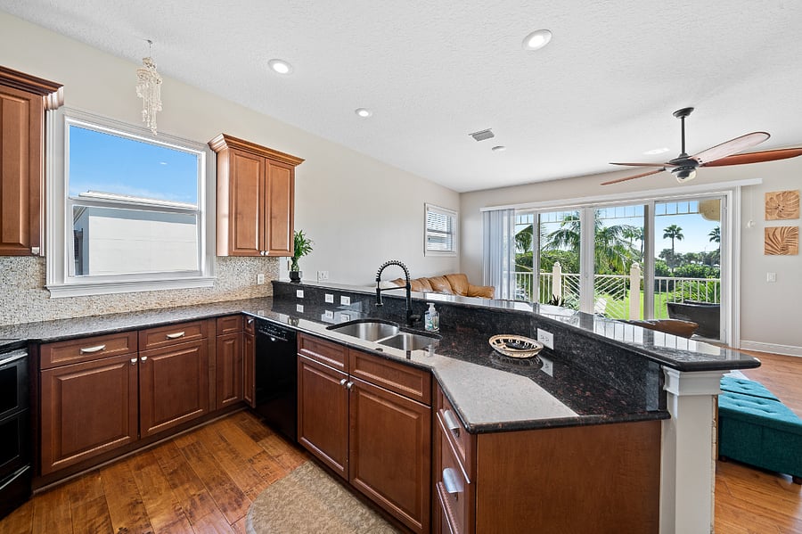 Furnished Finder property 800173_1 photo 20