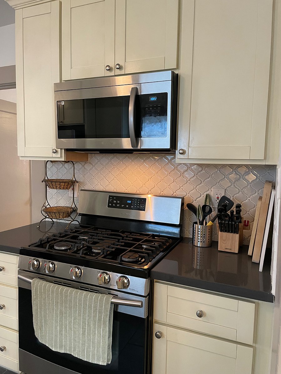 Furnished Finder property 800174_1 photo 14