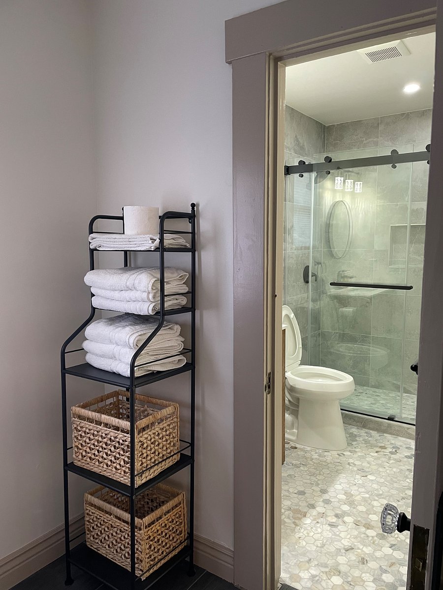 Furnished Finder property 800174_1 photo 15