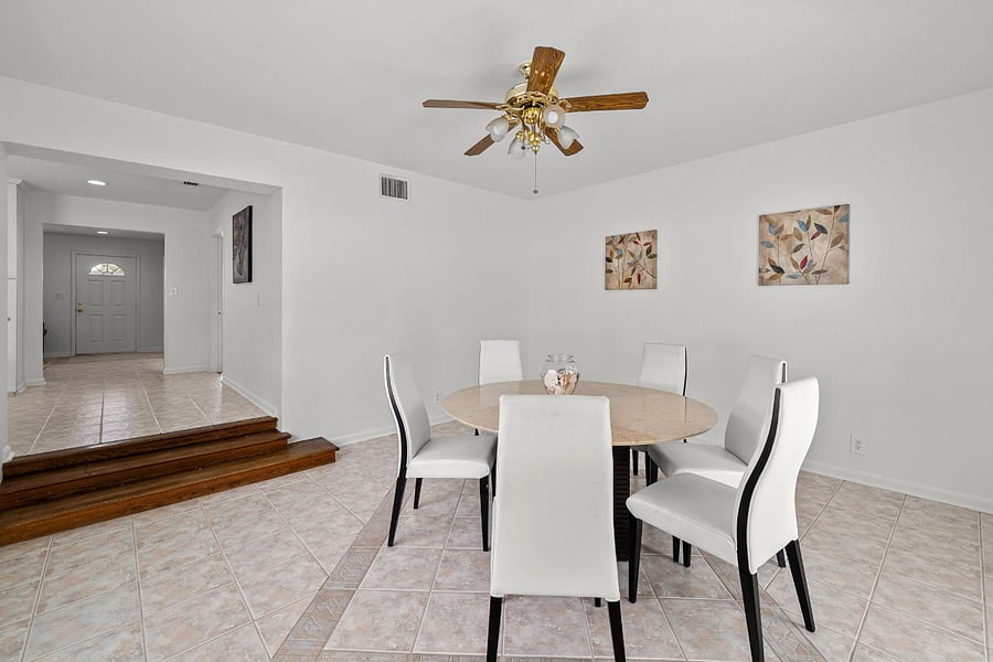 Furnished Finder property 800182_1 photo 5