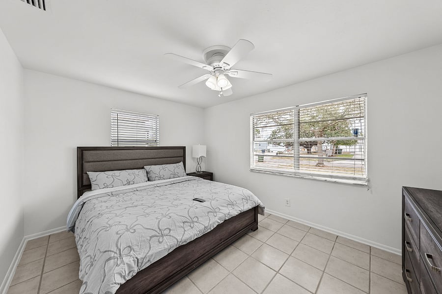 Furnished Finder property 800182_1 photo 15