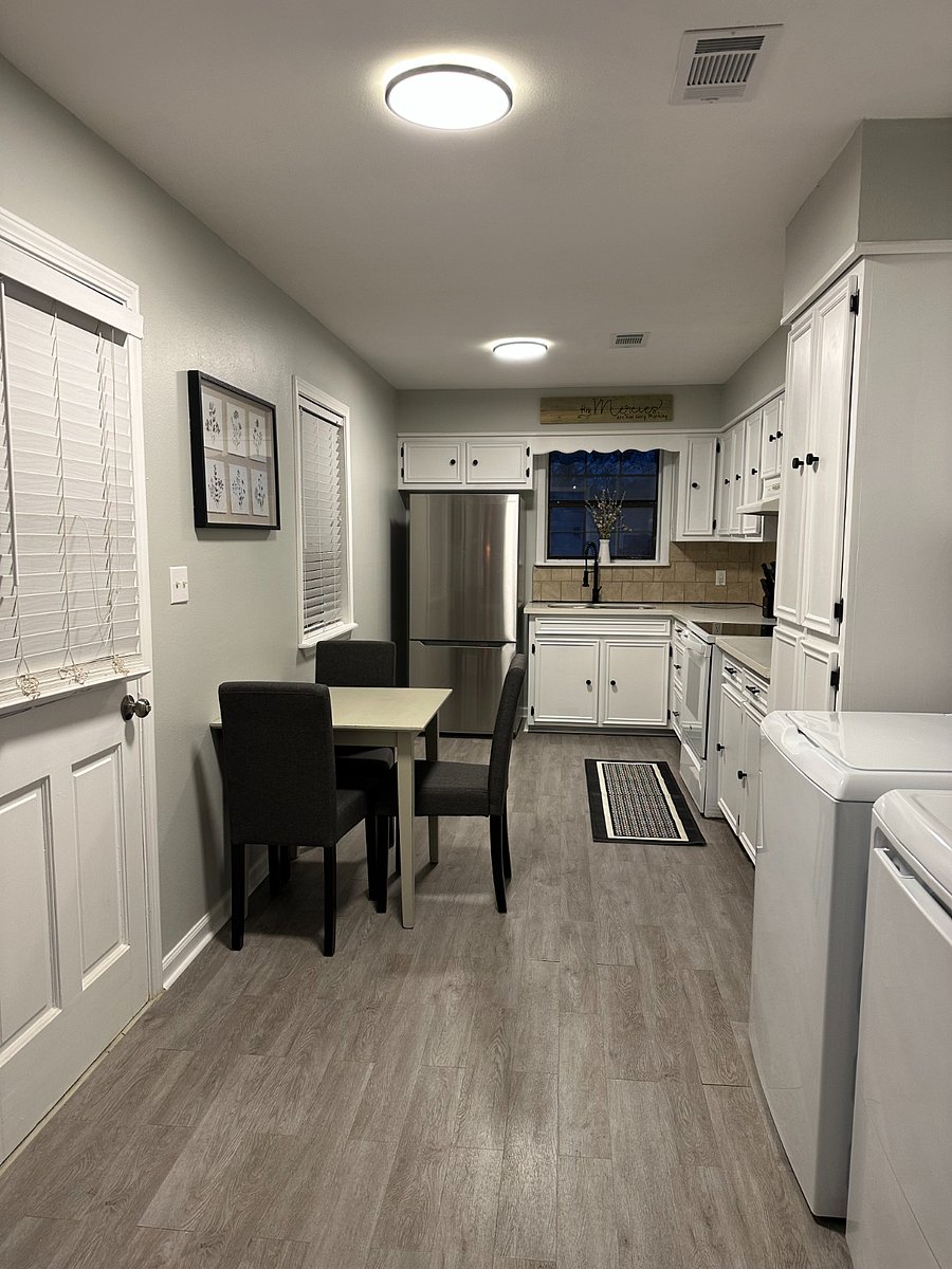 Furnished Finder property 800193_1 photo 4