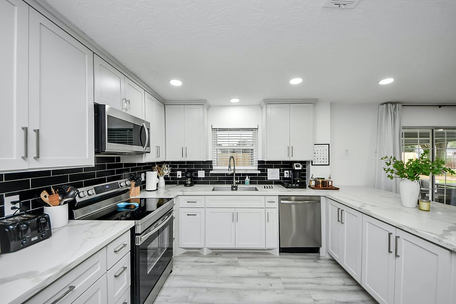 Furnished Finder property 800212_1 photo 11