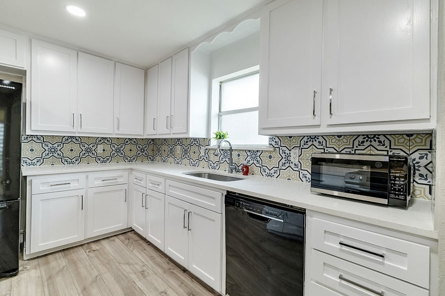 Furnished Finder property 800217_1 photo 12