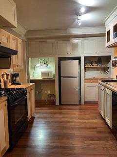 Furnished Finder property 800222_1 photo 3