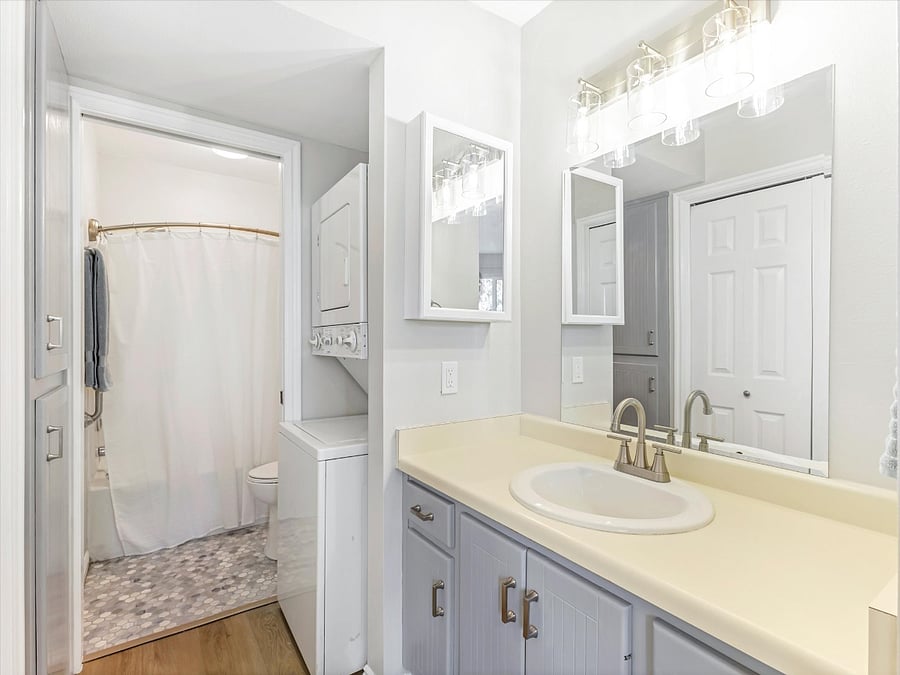 Furnished Finder property 800229_1 photo 7