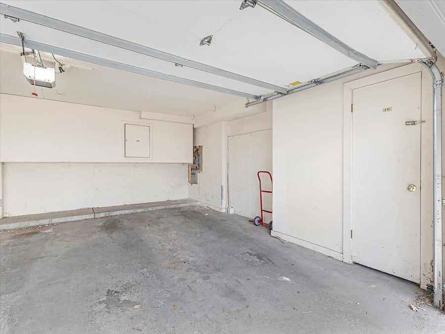 Furnished Finder property 800229_1 photo 12