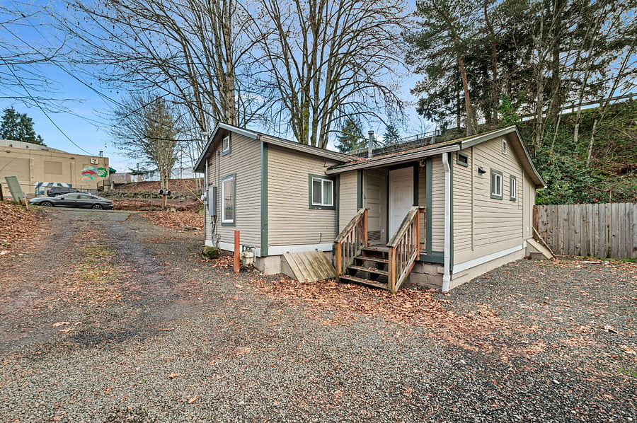 Furnished Finder property 800230_1 photo 20