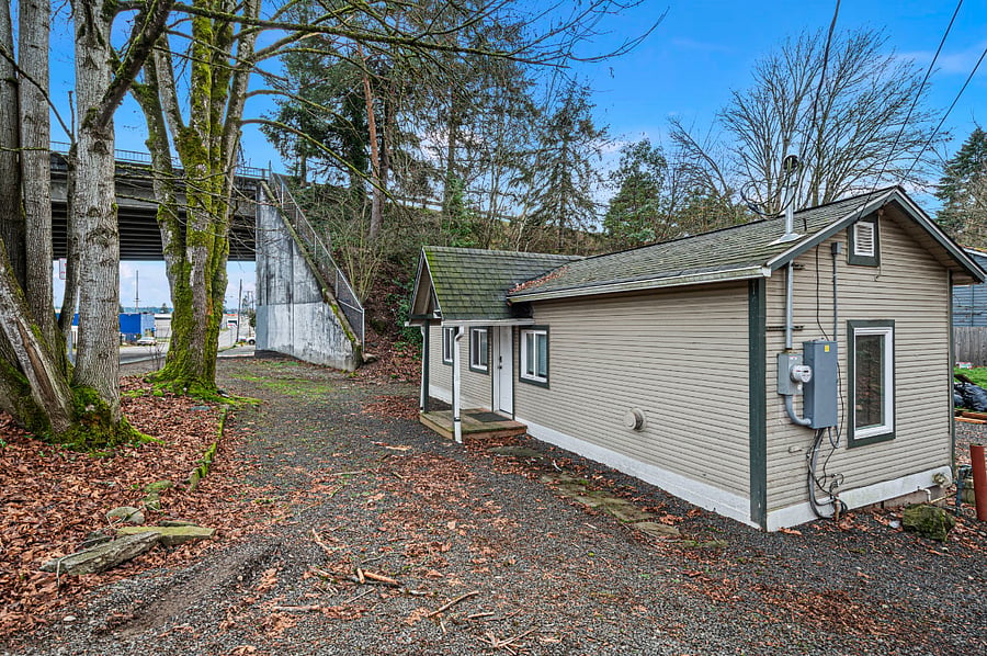 Furnished Finder property 800230_1 photo 19