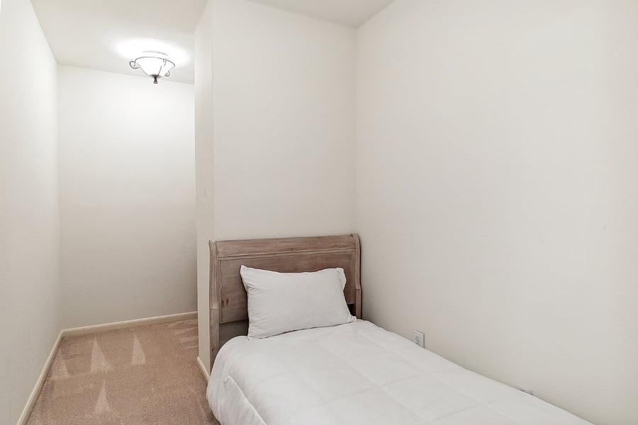 Furnished Finder property 800239_1 photo 31