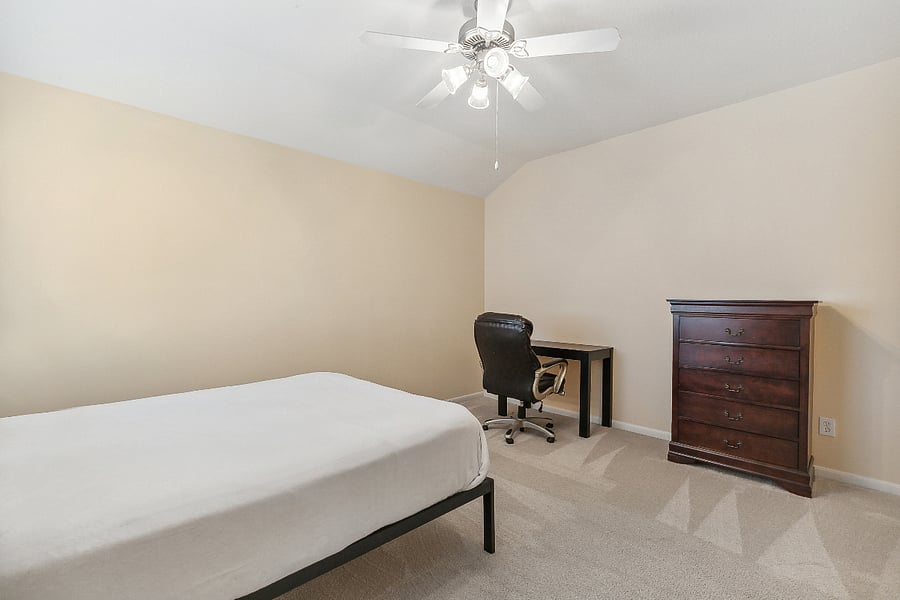 Furnished Finder property 800239_1 photo 33