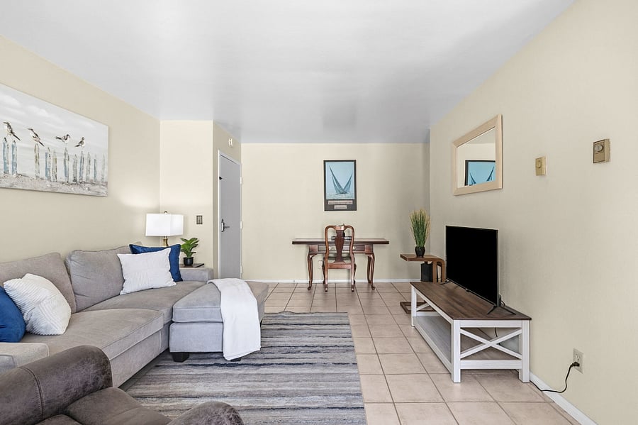 Furnished Finder property 800279_1 photo 14