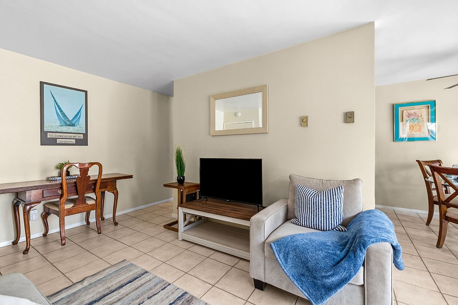 Furnished Finder property 800279_1 photo 17