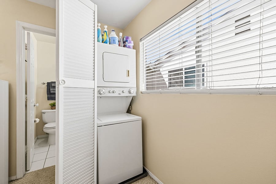 Furnished Finder property 800279_1 photo 54