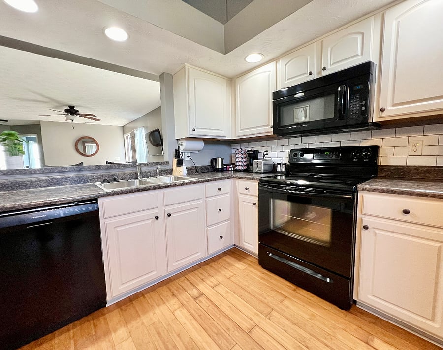 Furnished Finder property 800283_1 photo 6