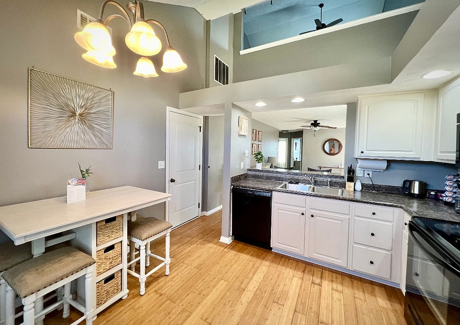 Furnished Finder property 800283_1 photo 9