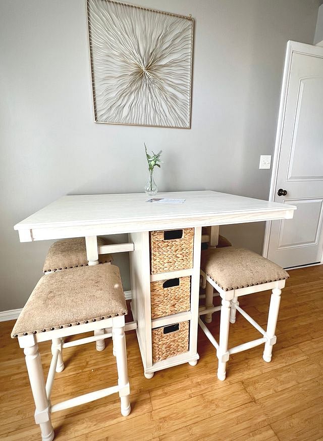 Furnished Finder property 800283_1 photo 8
