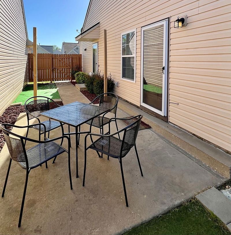 Furnished Finder property 800283_1 photo 23