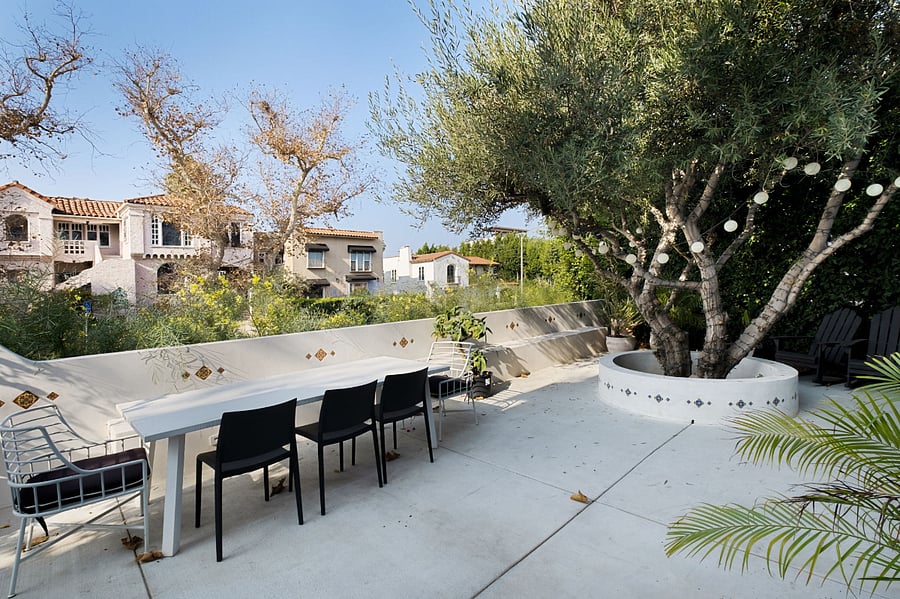 Front outdoor patio