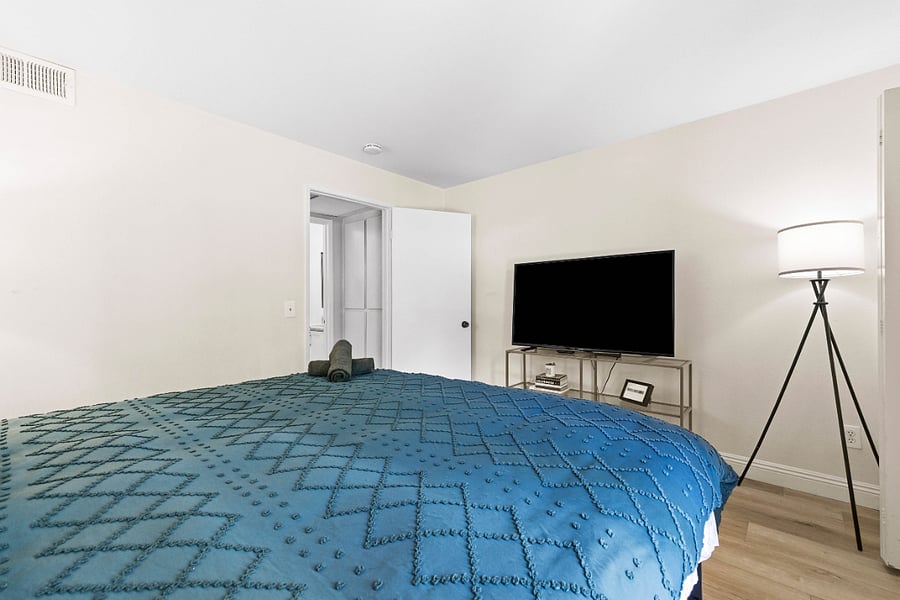 Furnished Finder property 800303_1 photo 20