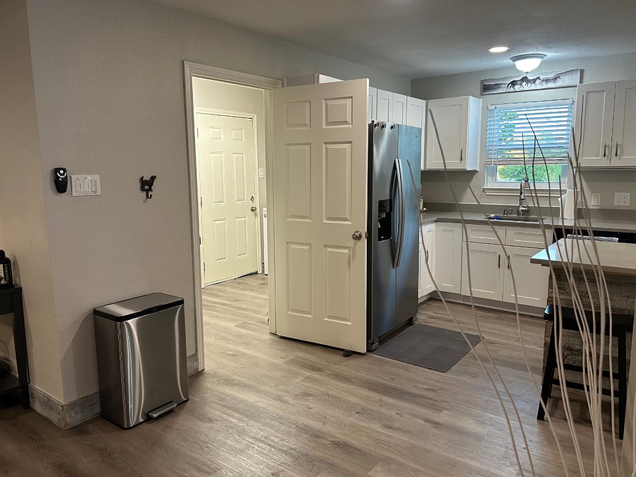 Furnished Finder property 800305_1 photo 14