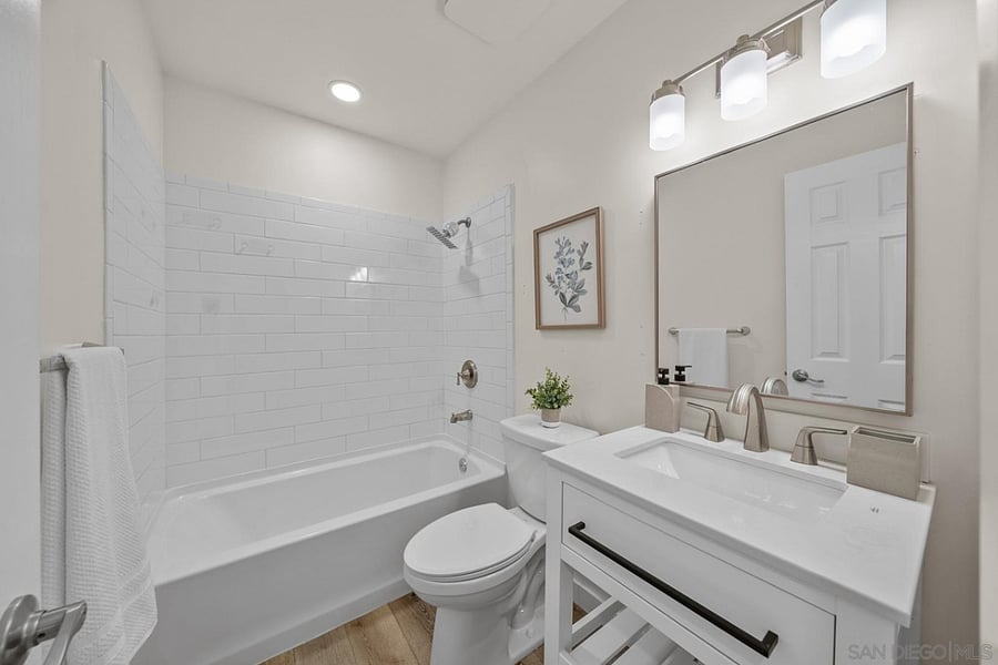Furnished Finder property 800306_1 photo 13