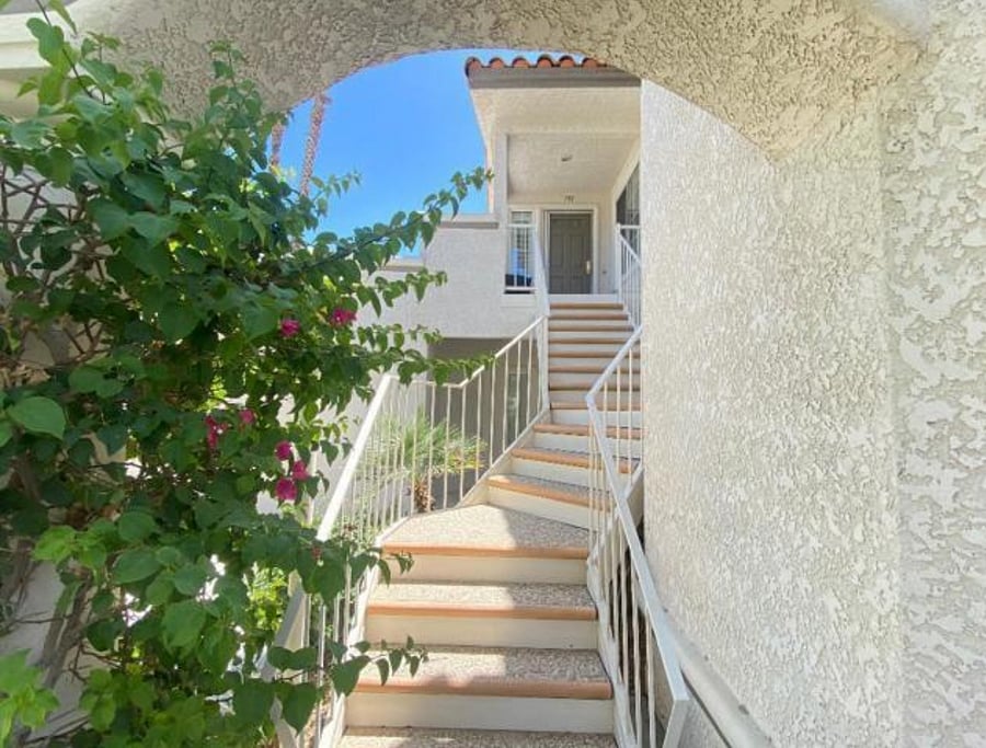 Furnished Finder property 800335_1 photo 15