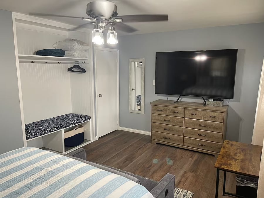 Furnished Finder property 800343_1 photo 17