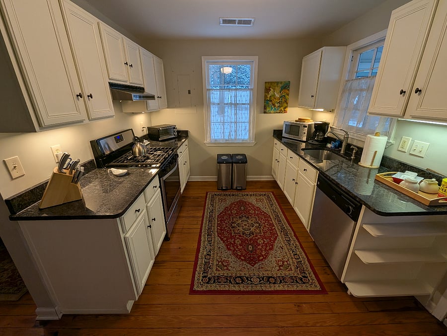Furnished Finder property 800371_2 photo 18