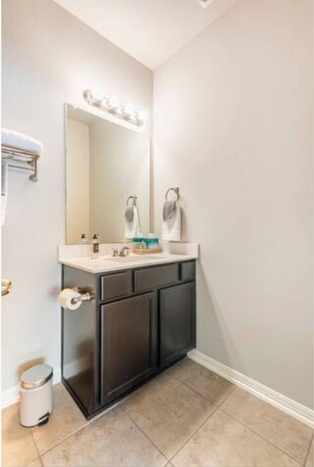 Furnished Finder property 800511_1 photo 18