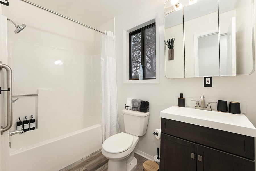 Furnished Finder property 800540_1 photo 12