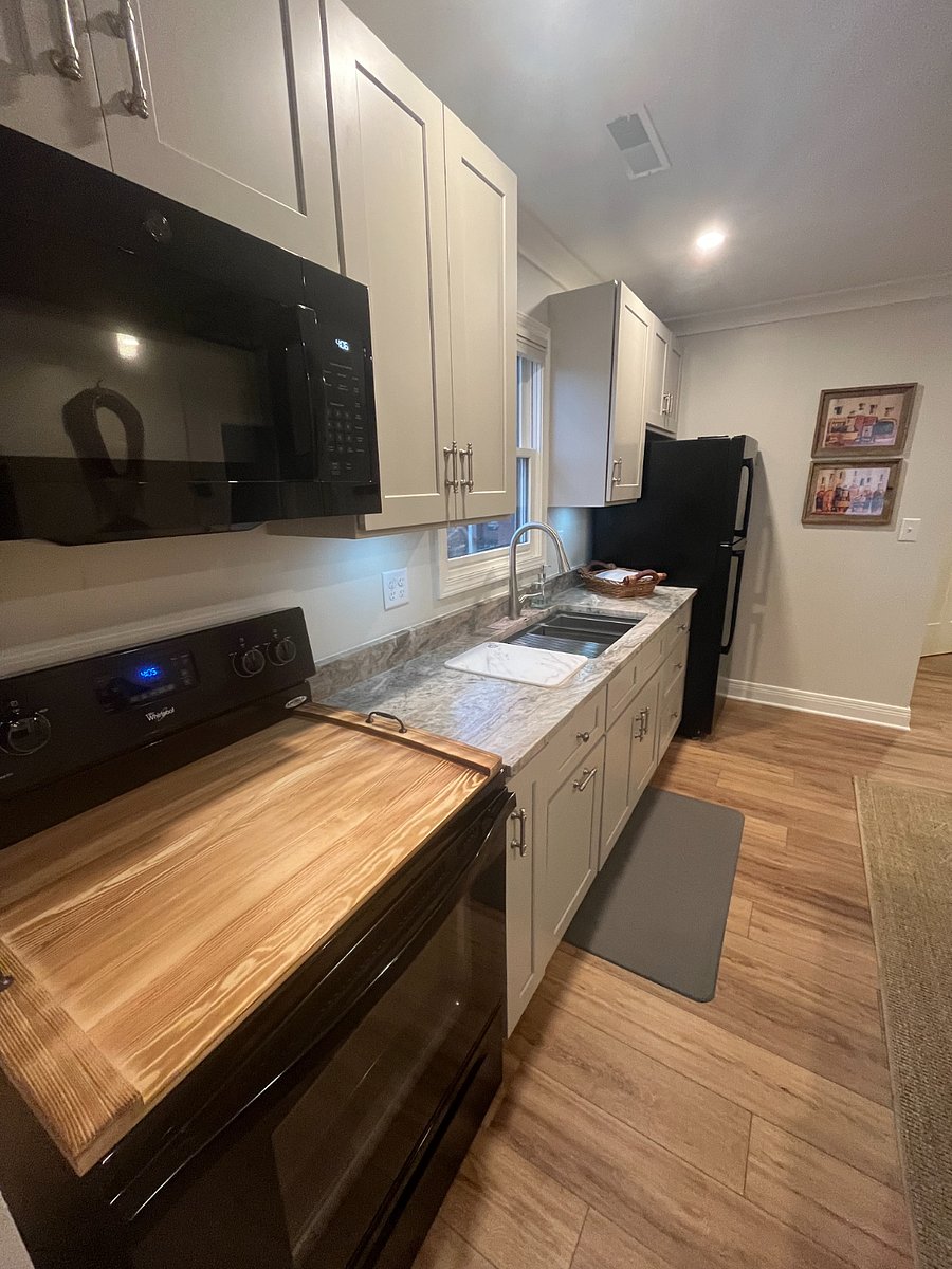 Furnished Finder property 800556_1 photo 4