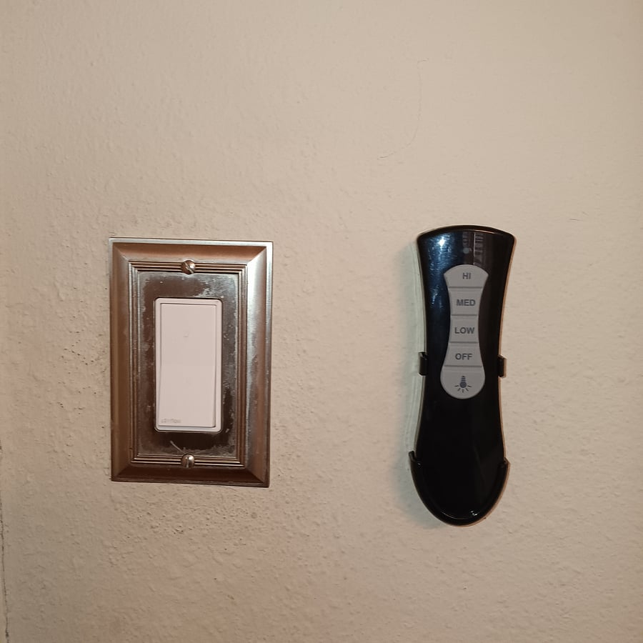 Every single room (living room, dining room, kitchen & both bedrooms have remote controls)
