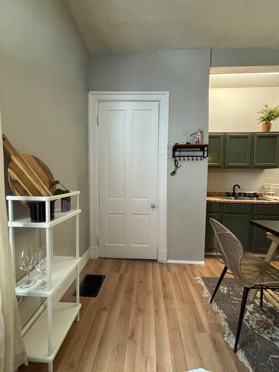 Kitchen/Pantry
